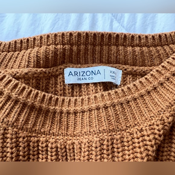 ARIZONA BALLOON SLEEVE CROPPED KNOT SWEATER - Picture 2 of 3